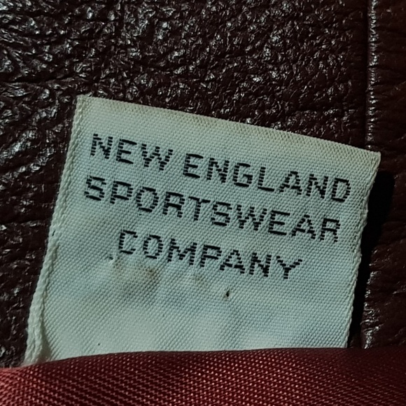 New England Sportwear Co. Leather Coat - Picture 5 of 8